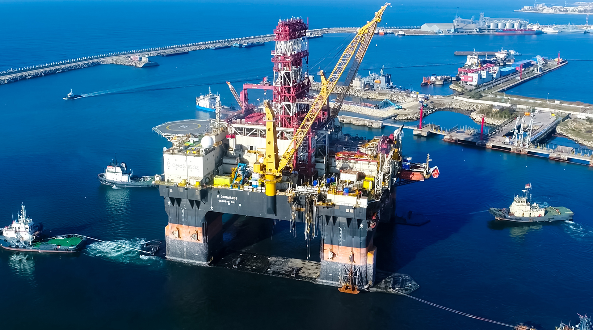 Offshore-Bohr- und Schleusenhubgeräte